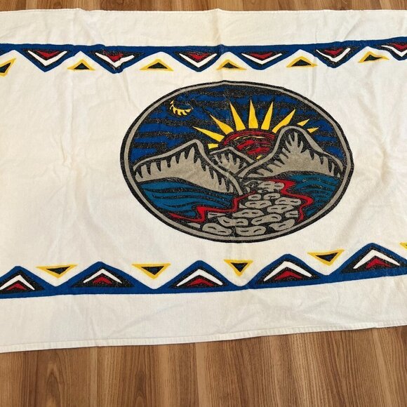 Philip Morris 1997 Marlboro Vintage Scenic  Beach Towel - Picture 5 of 10